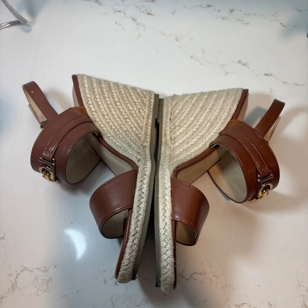 LIZ CLAIBORNE WEDGE SANDALS BROWN FAUX LEATHER SLINGBACK SZ 7 - Picture 9 of 9
